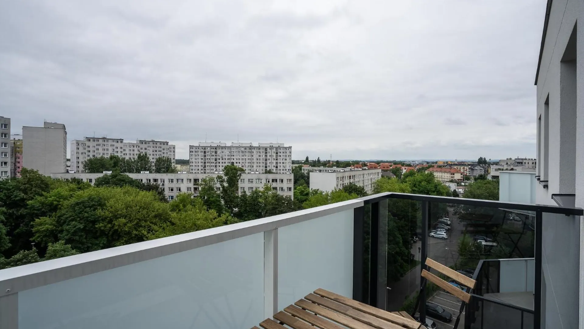 Rentplanet - Apartament Rozanka Wroclaw